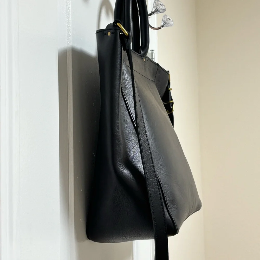 Madewell Abroad Black Leather Crossbody Tote Bag - Picture 9 of 15